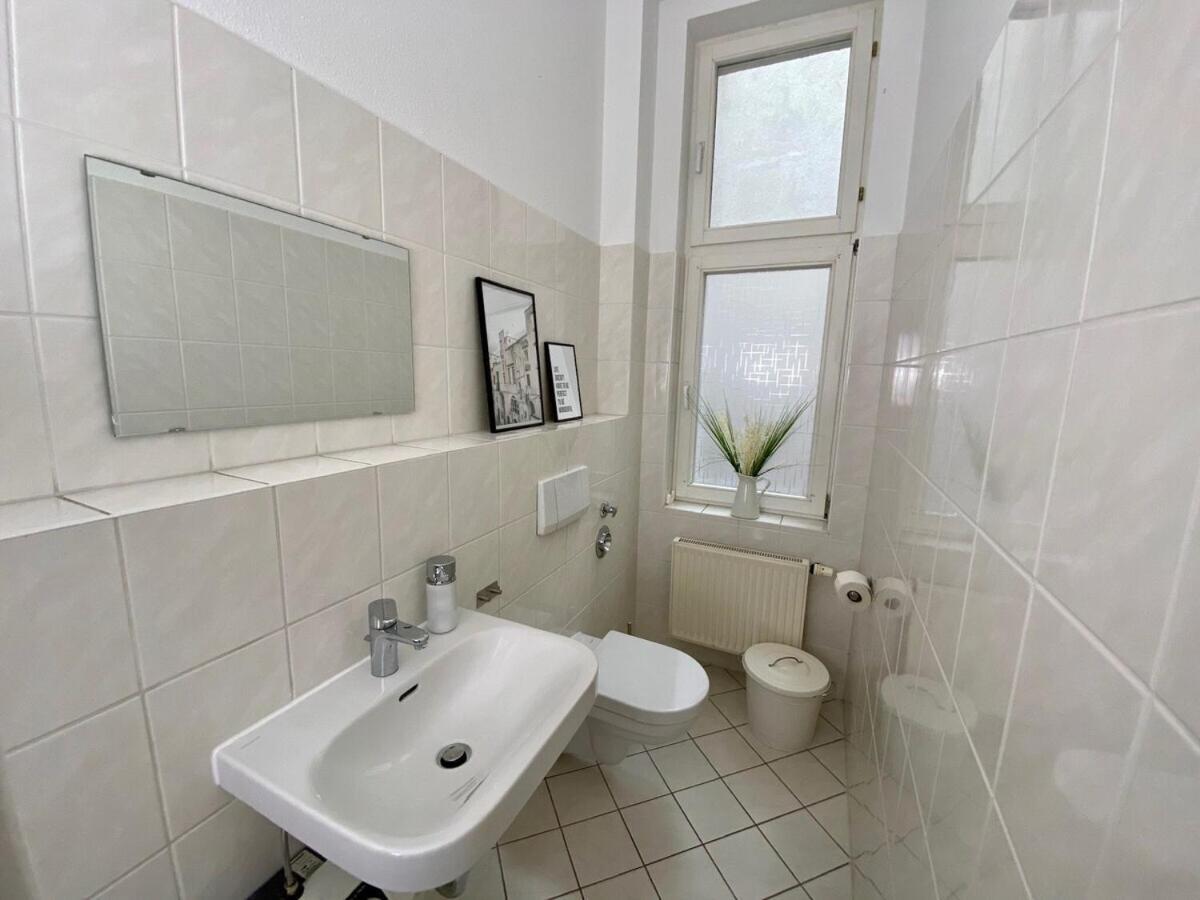 Discovair Eisenach -Karlstrasse- Fussgaengerzone Mit Netflix Apartman Kültér fotó